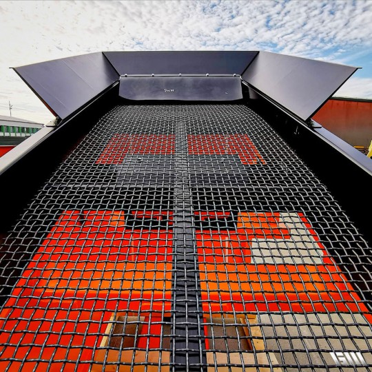 Crible stationnaire DB25S - rendement 7 à 25T/h - électrique et transportable - DB Engineering_3