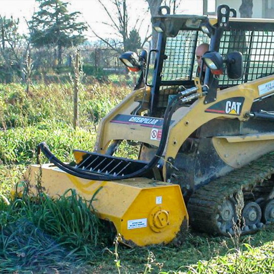 Débroussailleuse Série DC pour chargeuse_3