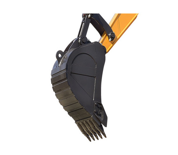 Pelleteuse polyvalente pour travaux sur terrains pierreux