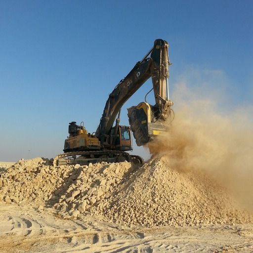 Godet concasseur BF150.10 pour pelles hydrauliques_4