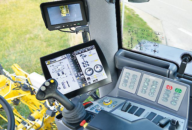 Arracheuse de betteraves Tiger 5 - ROPA France - 3 essieux avec technologie MICHELIN CerexBib_3