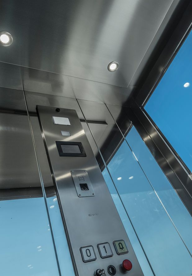 Ascenseur privatif autoportant EHS 17 - adapté aux personnes âgées ou à mobilité réduite - grande capacité, silencieux et sur-mesure_3