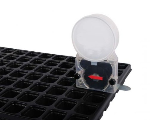 Semoir manuel pour plaque alvéolée - 30 secondes pour 128 plants, 128 à 220 pots_3