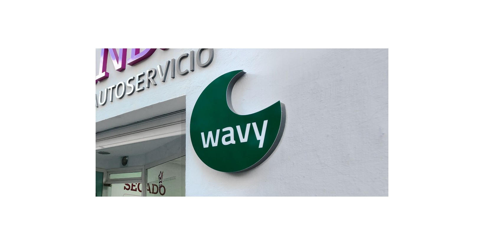 Caisson lumineux LED avec formes personnalisables - base aluminium, éclairage LED_3