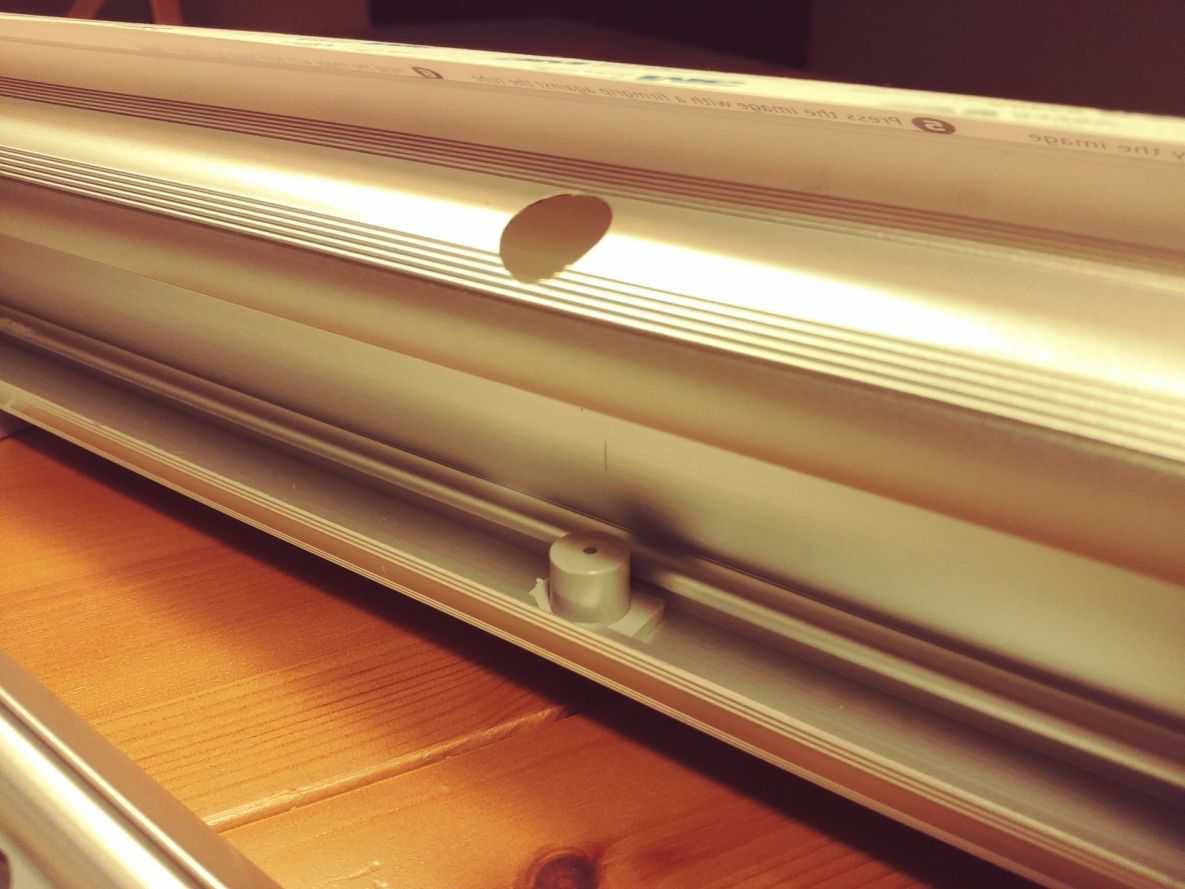 Kakémono roll-up standard - robuste, économique et disponible en 85 ou 100 cm avec visuel inclus_3