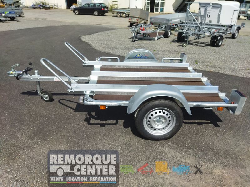Grand châssis seul porte moto LIDER - 1 essieu - PTAC : 750 kg - 178 x 167 cm - Référence FW2700 FOURGON_SARIS_3