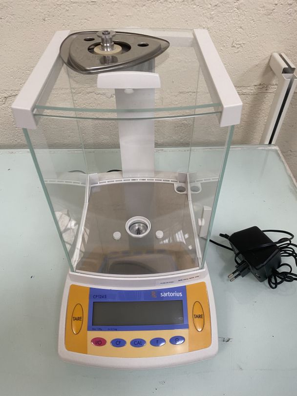Balance analytique d'occasion pour laboratoire sartorius cp124s - p2206-1791_3