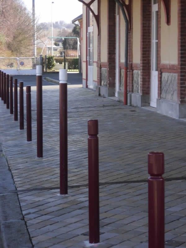 42.11-91 - Potelets fixes sur platine - Hauteur hors-sol 0,90m - Gorge Ø76mm_3