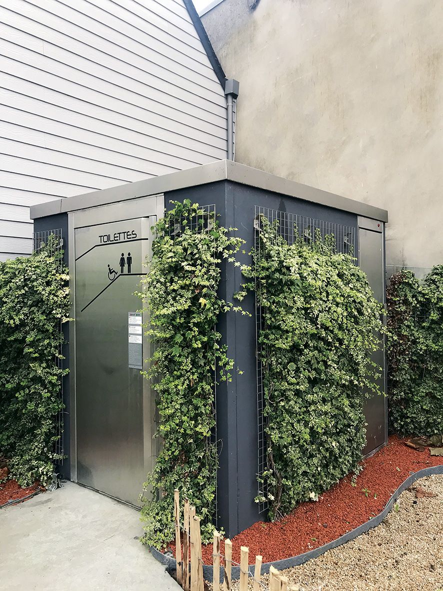 Cabine PMR disponible en version manuelle, semi-automatique ou automatique- réf. 2054_3