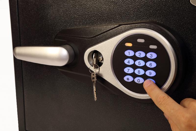 Coffre fort étanche et ignifuge 1H - serrure électronique - 60 L  PHOENIX  TITAN AQUA FS1293E_3