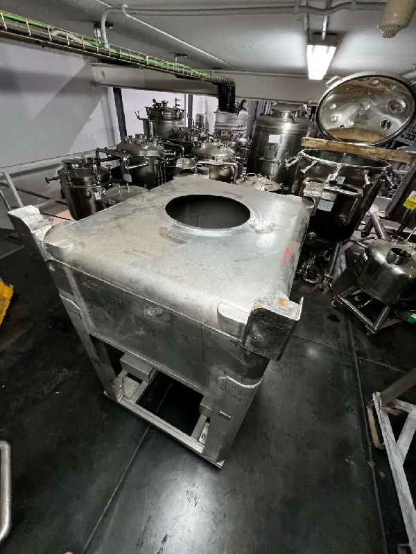 Cuve en acier inoxydable d'occasion 700 litres_28 - référence : c7126_3