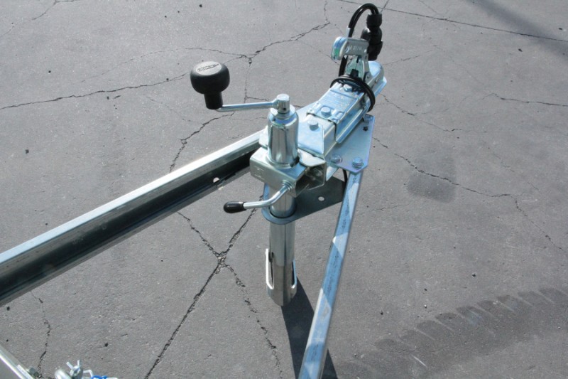 Remorque compacte DAXARA 168 avec rangement debout facile