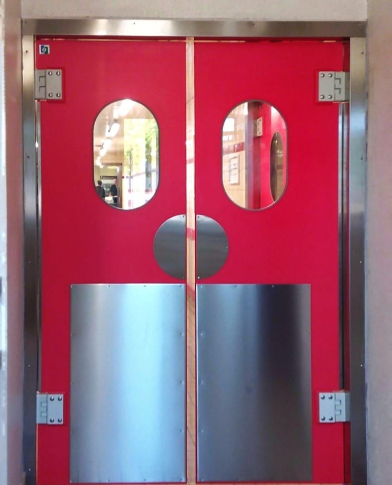 Porte résistante à la corrosion pour boucherie, poissonnerie et traiteur