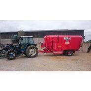 Mélangeuse agricole à vis verticale - Atelier 3T - Capacité de 10 à 24m³ - Conception robuste et cylindrique_3