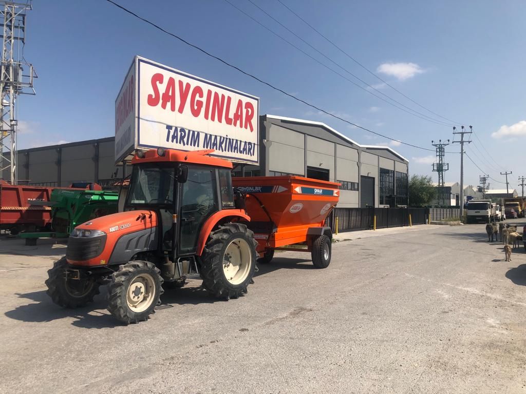 Épandeur agricole SAYGINLAR GARDEN 7 avec transmission hydraulique et PTO