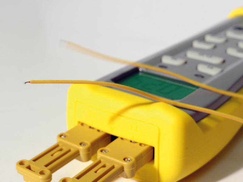 FI309 - Thermomètre numérique 2 voies thermocouple K avec modes d'affichage et fonctions min/max_3