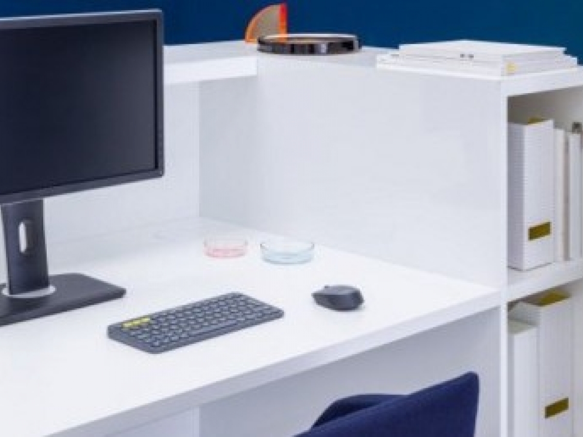 Banque d'accueil moderne et lumineuse à éclairage LED - VALDE - avec configurations ergonomiques et options sur mesure_3