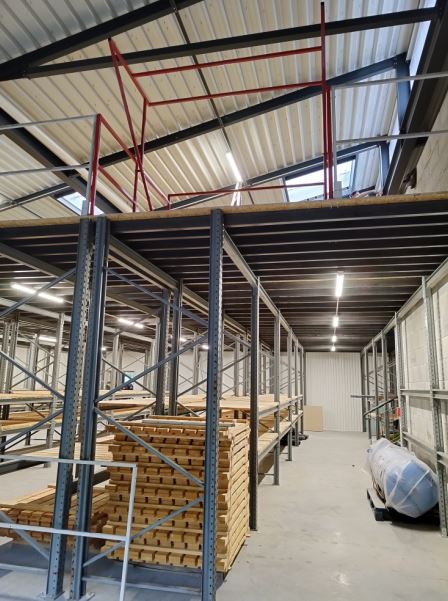 Plateforme de stockage sur rayonnage d'une  capacité de 250 Kg/m² jusqu'à 1000 Kg/m²   selon vos besoins_3