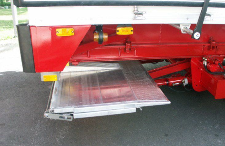 ZTS 150/200/250 - Hayon élévateur HIAB ZEPRO - Levage de 1500 à 2500 kg - Aluminium et acier, montage sous semi-remorque_3