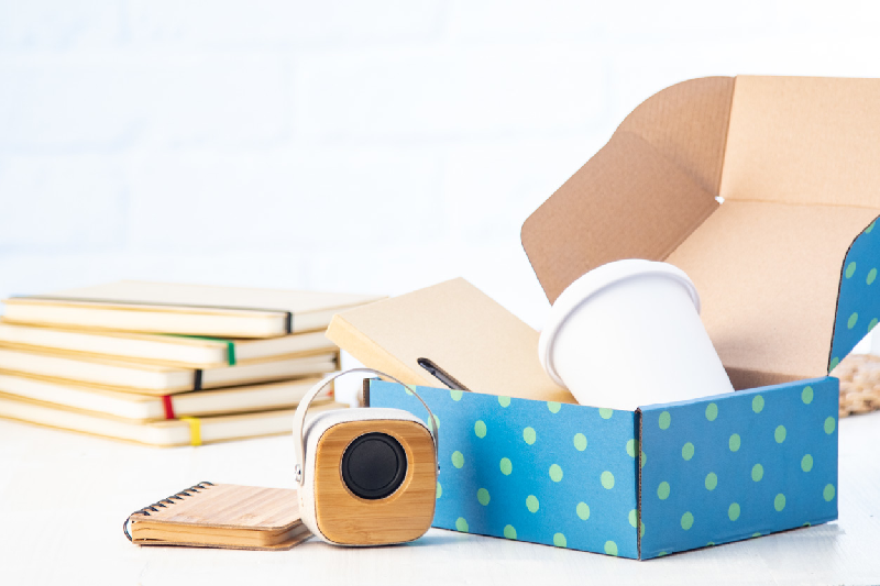 Boîte postale en carton ondulé - impression quadri sur mesure avec bande auto-scellante_3