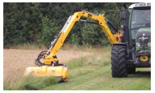 Musketier pour débroussaillage des accotements routiers