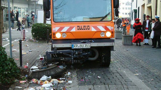 5000 veloce - balayeuse de voirie - dulevo - 5 m3_3