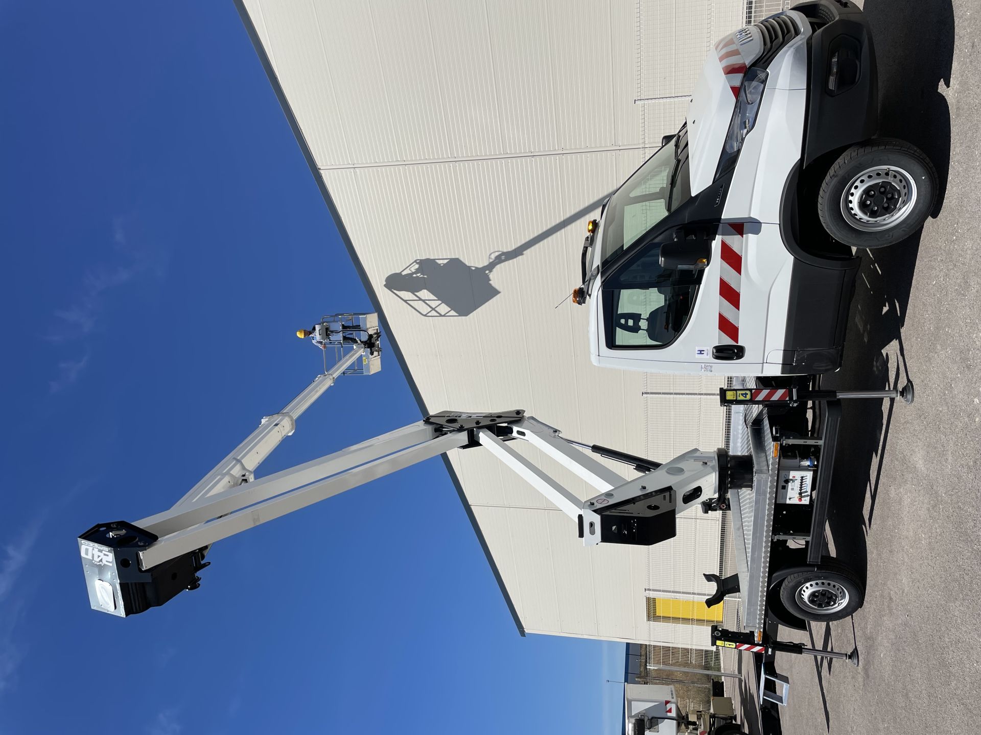 Nacelle articulée 24d speed (h h) - camion nacelle_3