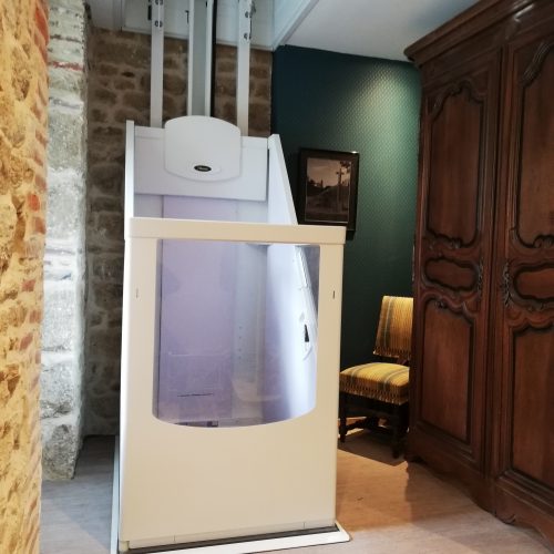 Ascenseur intérieur VM avec capacité de levage jusqu'à 3,5 mètres