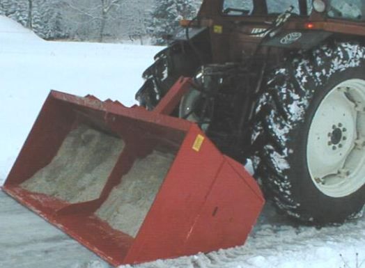 Godets épandeurs de sel - godets distributeurs - Buchet - 1 m3 - pour tracteur agricole_3