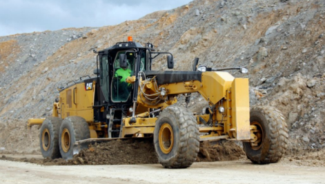 Niveleuses caterpillar 18m3_3