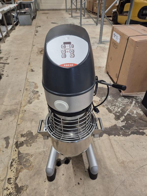 Batteur 20 L - DITO-SAMA XBE20 d'occasion - capacité variable, cuve inox, accessoires inclus_3