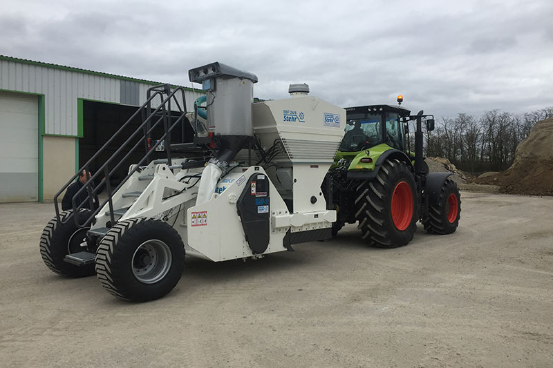 Stabilisatrice de sol sans poussières (Dust Free) avec épandage et malaxage instantané  -  SBF 24-6 STEHR_3