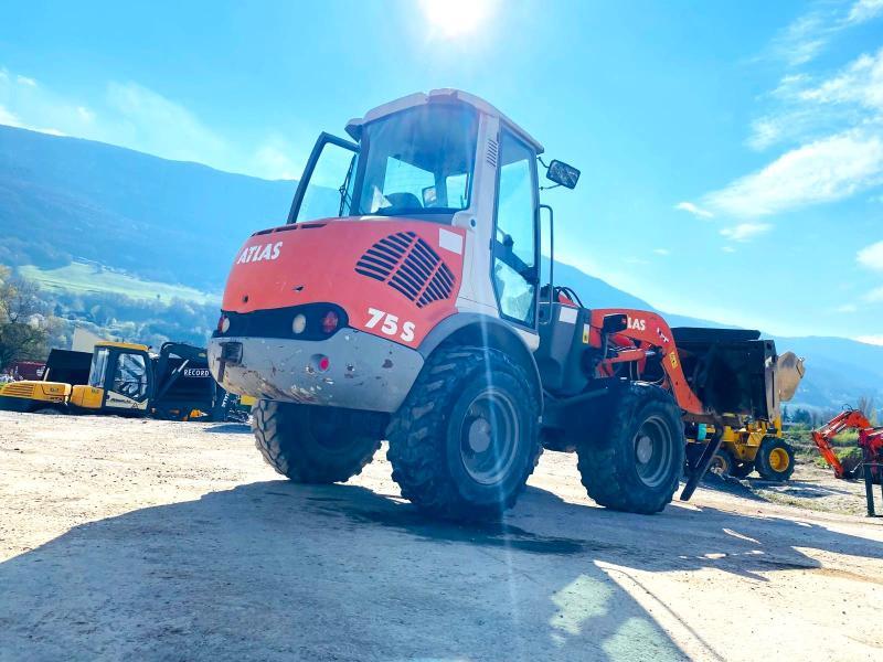 Machine de chantier ATLAS 75 S de 2007