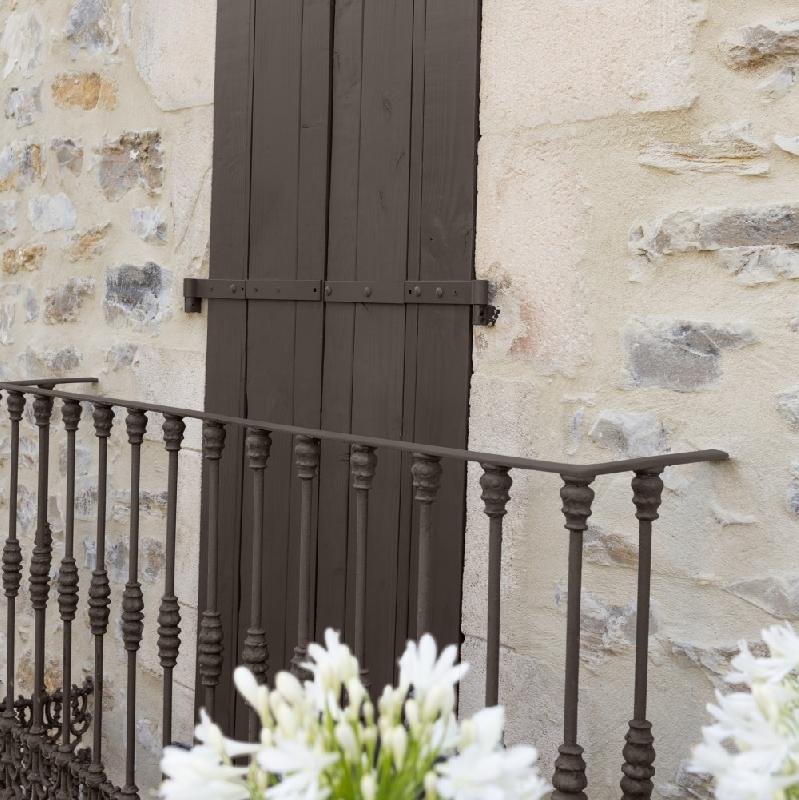 Peinture bois extérieur couleurs d'ici® V33 - Marron brûlé velours 2L - Ultra-couvrante et résistante 10 ans_3