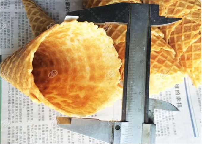 Machine professionnelle pour cornets de glace croustillants