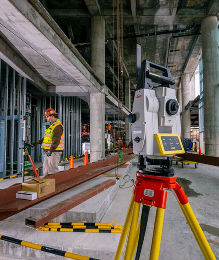 Station totale robotisée LEICA ICON ICR70 - Précision 5