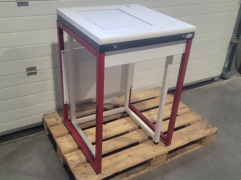Table de pesée anti vibration pour balance 60x60cm ht 90cm KIT-LAB_3