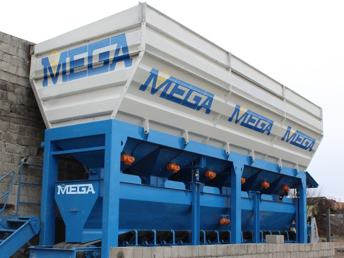 Nouvelle centrale à béton de 90 m³ - Mélangeur double arbre 2250L, trémie à agrégats 45m³, silo à ciment 100T_3