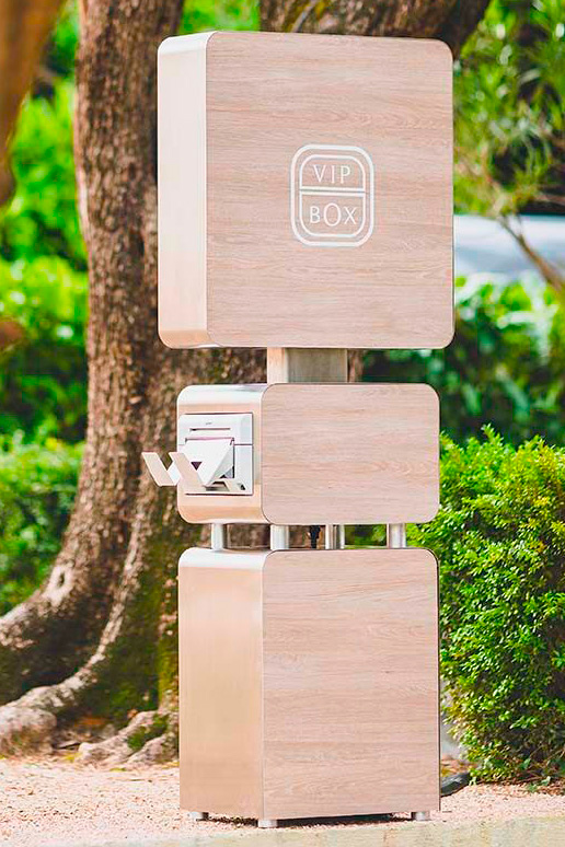 Borne selfie haut de gamme, élégante, pratique et perfonnalisable - VIP BOX Classic_3