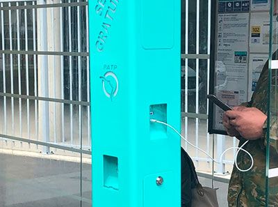 Totem de rechargement Liberty - Charge rapide pour smartphones et tablettes - Intérieur et extérieur, filaire ou sur batterie_3