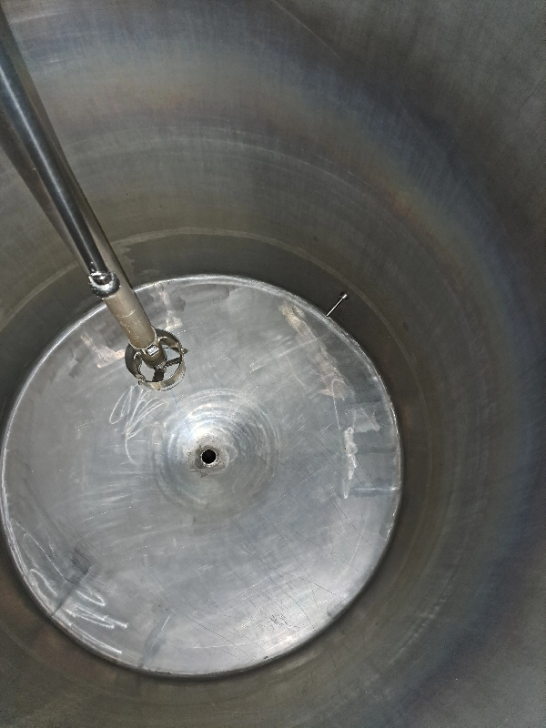 Cuve en acier inoxydable de 2000 litres avec agitation et cellules de charge - référence : c13156_3