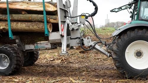 Remorque logLINE avec châssis extensible pour transport de grumes longues