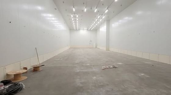 Panneaux isolants de chambre froide pour boucherie, fromagerie, poissonnerie_3