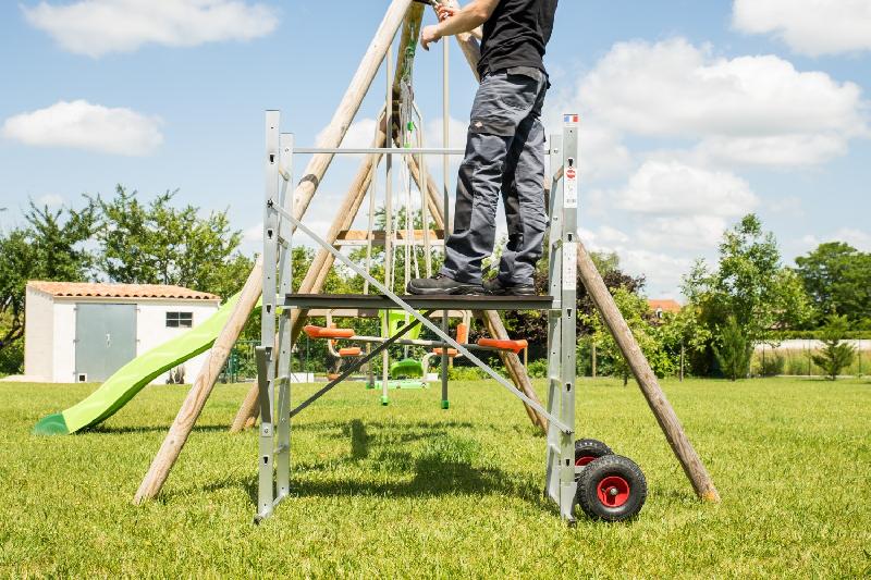 Échafaudage aluminium HAILO - roues tout-terrain, hauteur de travail 3 m pour jardin_3