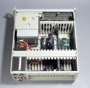 Châssis 4U beige sans alimentation pour PC rack 19