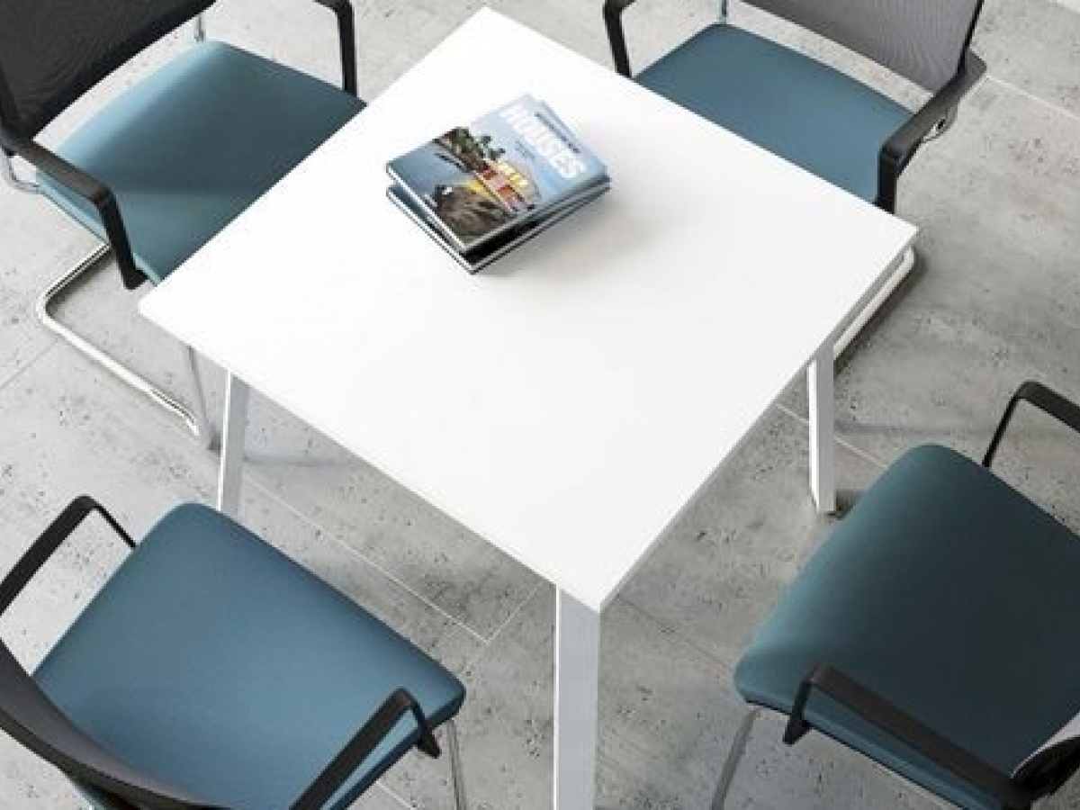 Table de réunion fonctionnelle - Plateau tonneau, rectangulaire, elliptique, carré ou rectangulaire - OGI A_3