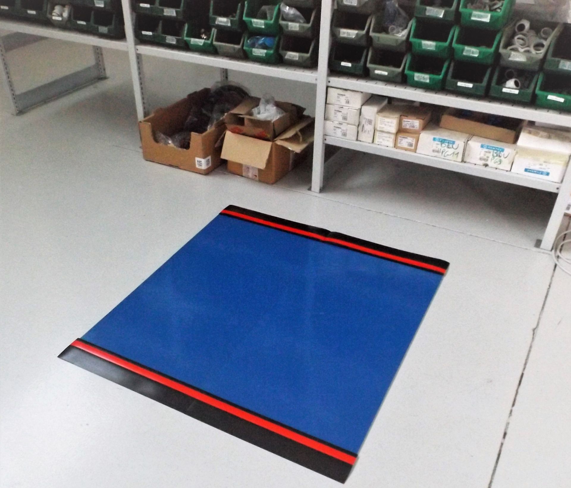 Tapis de décontamination lavable en PVC - Antidérapant, imperméable, adapté aux chariots et sols divers_3