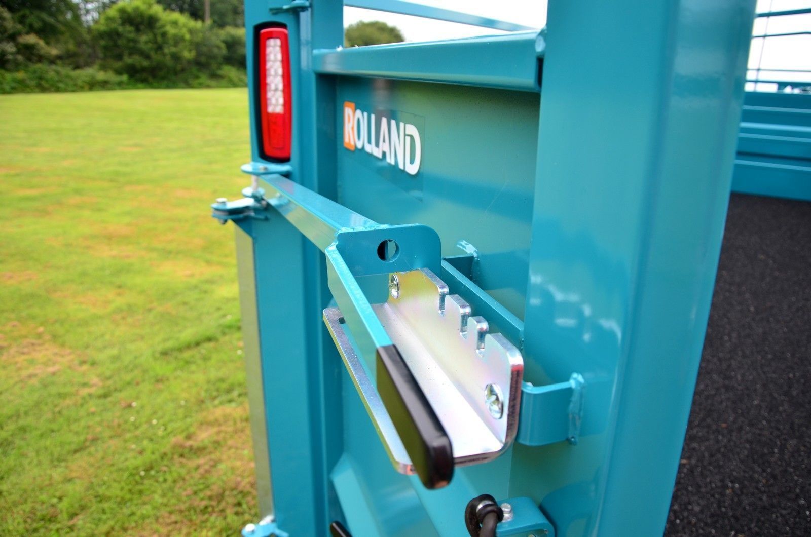 Remorque Rolland Rollvan 64 pour montée optimale des bovins