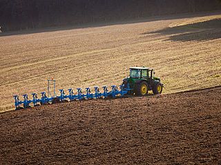 EuroTitan - Charrue agricole Lemken - 9 à 12 corps - Puissance tracteur 132 kW_3