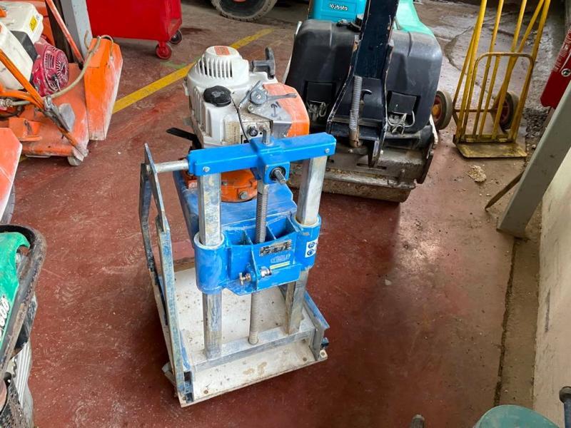 HYDROSTRESS carotteuse tyrolit_3